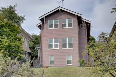 Main picture of 5235 19th Ave NE