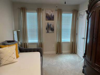 Main picture of 333 Egret Ct