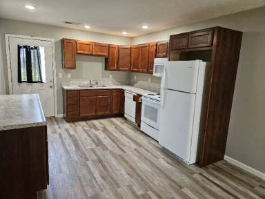Main picture of 106 Greer Rd