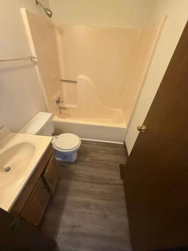 Main picture of 309 W College St