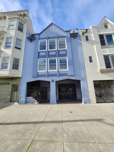 Main picture of 3433 Fillmore St
