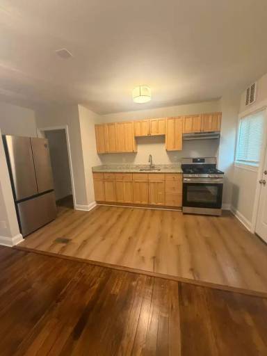 Main picture of 5606 Clearspring Rd