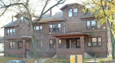 Main picture of 161 1/2 W Northwood Ave
