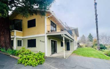 Main picture of 6100 Stonehill Dr