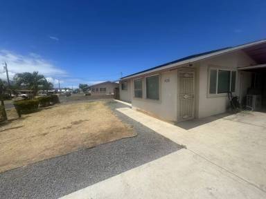 Main picture of 425 S Lanai St