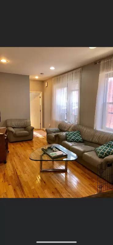 Main picture of 233 Fairmount Ave
