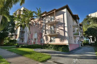 Main picture of 29 Santillane Ave