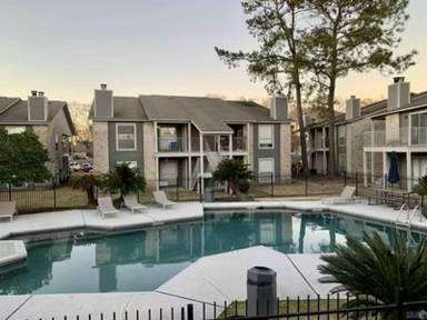 Main picture of 5101 5111 Nicholson Dr