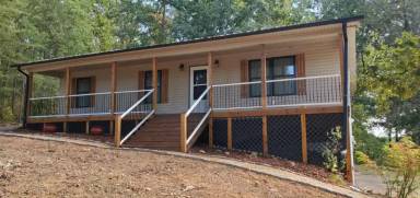 Main picture of 176 Mountain Dr