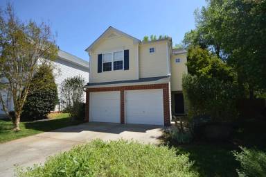 Main picture of 892 Stinson Ave