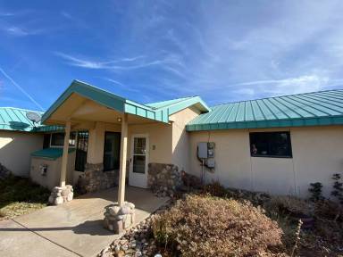 Main picture of 30 Sunshine Ct
