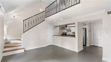 Main picture of 351 Jackson Ave