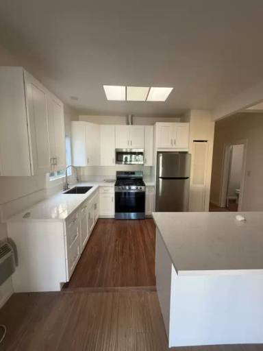 Main picture of 317 Laurel St