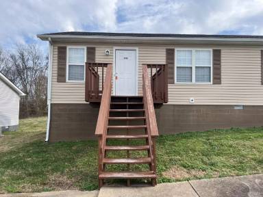 Main picture of 204B Arkansas Ave