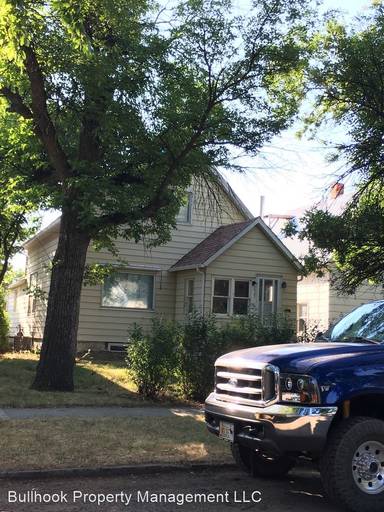 Main picture of 427 2nd Ave