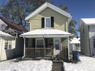 Main picture of 109 E Union St