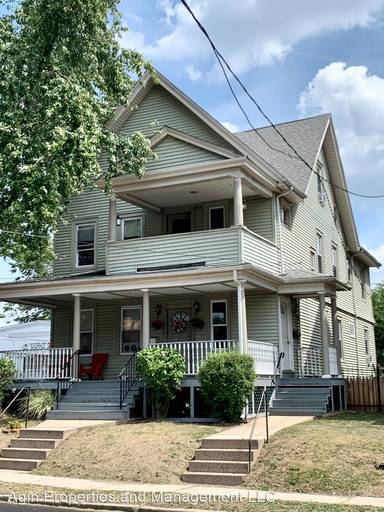 Main picture of 254 S Whitney St