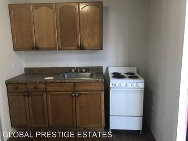 Main picture of 2160 NW 29th St