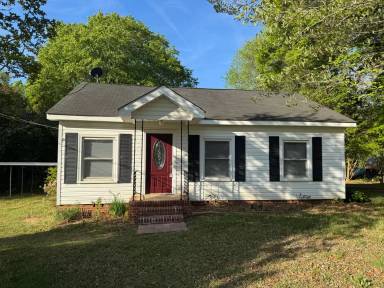 Main picture of 210 Auten Cir