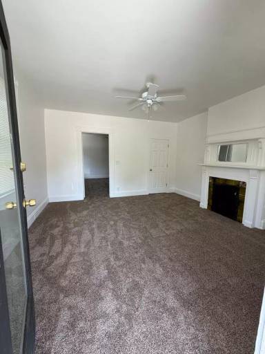 Main picture of 6655 Vine St