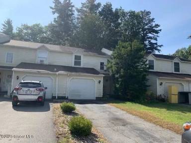 Main picture of 519 Elk Cir