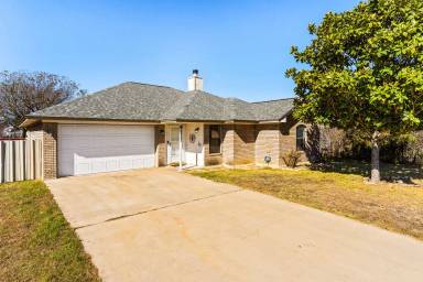 Main picture of 3803 Riverrock Dr