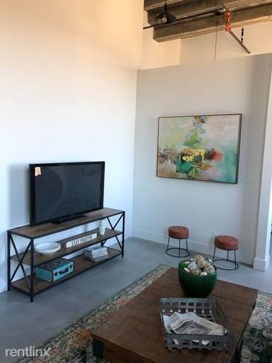 Main picture of Dahlman Flats