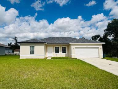 Main picture of 2679 SW 154th Place Rd