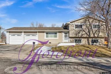Main picture of 1822 Shattuck Ave