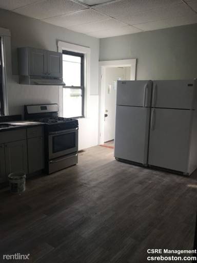 Main picture of 10 Saunders St