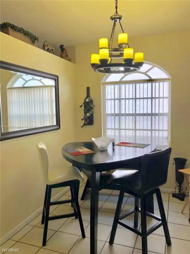 Main picture of 240 NW 152nd Ln