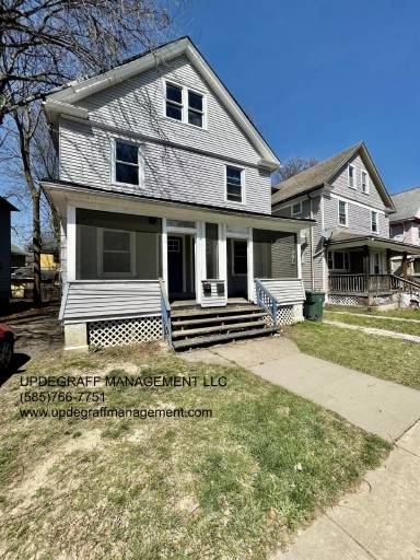 Main picture of 779-781 Seward St