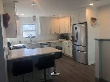 Main picture of 2121 Pleasant View Rd