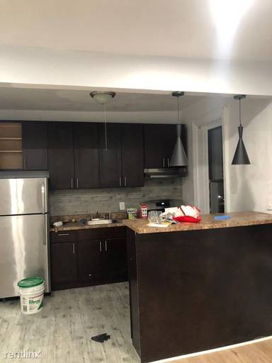 Main picture of 1077 New York Ave