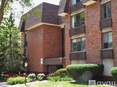 Main picture of 1007 N Marshall St