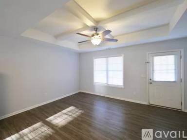 Main picture of 1477 Peregrine Dr