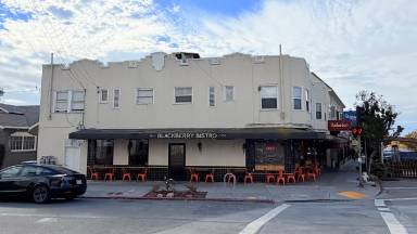 Main picture of 1309 Wellington & 4236-4240 Park Blvd