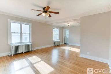 Main picture of 1089 23rd Ave SE