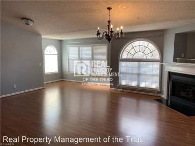 Main picture of 150 James Rd