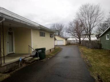Main picture of 119 Kensington Ave