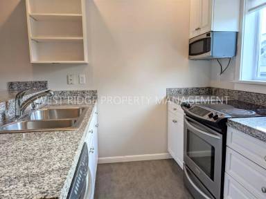 Main picture of 6607 SW 24th Ave