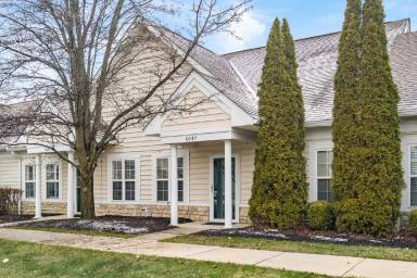 Main picture of 6045 Seabiscuit Dr