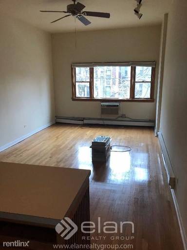 Main picture of 1435 N Dearborn St