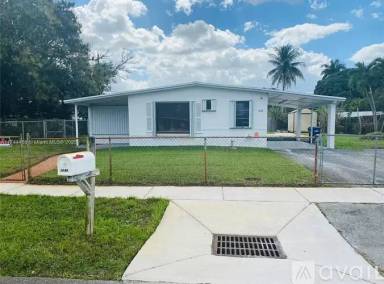 Main picture of 3444 NW 4th Ct