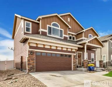 Main picture of 893 Shirttail Peak Ct