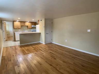 Main picture of 4450 Lowell Blvd
