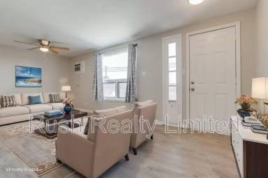 Main picture of 541 S Sheridan Blvd