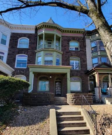 Main picture of 822 N 5th St