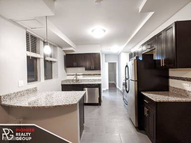 Main picture of 3631 W Dickens Ave