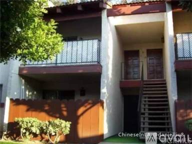 Main picture of 23653 Golden Springs Dr